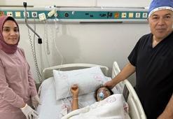 Eşarbını düzeltirken felaket yaşadı! 16 yaşındaki kızın akciğerine toplu iğne kaçtı