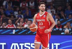 Alperen Şengün ve Hannah Cherry'den İtalya kaçamağı!