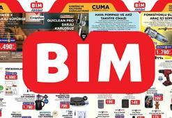 YENİ BİM AKTÜEL KATALOGLAR (14-17 EKİM) BİM 17 Ekim Cuma aktüel kataloğunda hangi ürünler satışa çıkacak? Buhar Kazanlı Ütü, Dikey Şarjlı Süpürge, Erkek Bakım Seti, Çocuk Oda Nemlendirici, Mini Buzdolabı...