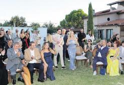 Aşklarını nişanla taçlandırdılar