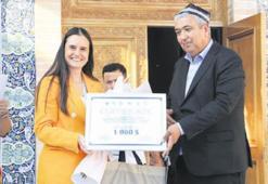 İzmir’i çini sanatıyla dünyaya taşıdı