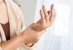 Sessiz tehdit artrit: Sadece yaşlıları vurmuyor! Eklem ağrılarını hafife almayın
