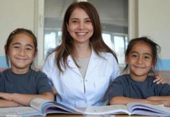 Bu okulda sadece 2 öğrenci, bir öğretmen var! 'Büyük bir gelecek inşa ediyoruz'