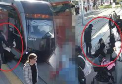 Türkiye onu bu görüntü ile tanıdı! Tramvay durağındaki kahramana onur belgesi