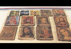 Tarihi el yazmaları araçtan çıktı