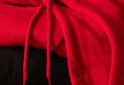 Çatlayan kıyafet baskılarını yeni gibi yapıyor! Pamuğa bolca döküp bastırın