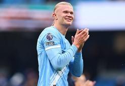 Manchester City, Everton'ı evinde iki golle geçti