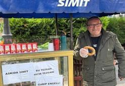 Engelli simitçiden yürek ısıtan iyilik: 'Parası olana da olmayana da simit veriyorum'
