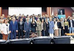 Öğretmenlere akran zorbalığı eğitimi