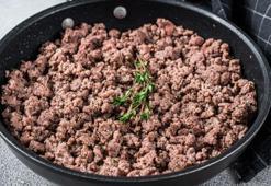 Kıymayı böyle kavurmayın! Şeflerin ısrarla uyardığı hata lezzeti mahvediyor