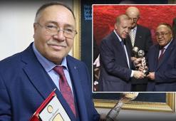 'UNESCO Yaşayan İnsan Hazinesi' ünvanlı 'Davulun efsanesi' Adem Göçer vefat etti