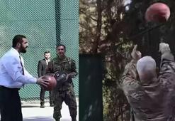 Suriye Cumhurbaşkanı Şara, ABD'li komutanlarla basketbol oynadı