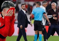 Küme düşme hattındaki Casa Pia'dan Benfica'ya şok! Jose Mourinho çılgına döndü