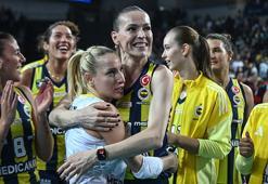 Fenerbahçe'de Gizem Örge'den Eda Erdem ve Orro sözleri! 'Vakıfbank maçının anlamı kupadan daha büyüktü'