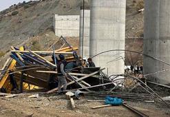 Diyarbakır’da köprü inşaatında iskele çöktü! 4 işçi öldü