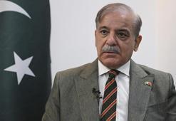 Pakistan Başbakanı Şerif'ten düşen askeri kargo uçağında hayatını kaybedenler için taziye mesajı