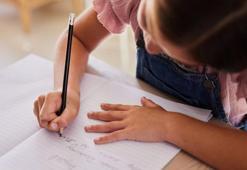 Çocuklara yazma alışkanlığı kazandırmanın yolları nelerdir?