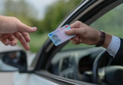Milyonlarca araç sahibine 'ehliyet' uyarısı! Sigorta şirketleri artık hasarı ödemeyecek