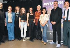 Şehit aileleri için oynayacaklar