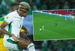 Nijerya'da Osimhen özür diledi, uzatmada sözünü tuttu!