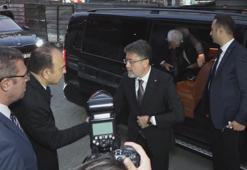 Bakan Yumaklı'dan Şehit Pilot Hasan Bahar'ın ailesine taziye ziyareti