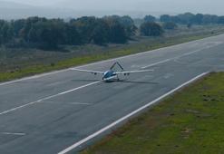 Bayraktar TB3 Roketsan mühimmatı ile hedefi tam isabetle vurdu