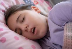 Uykusuzluk, dikkat dağınıklığı, düşük notlar! Sebebi geniz eti olabilir