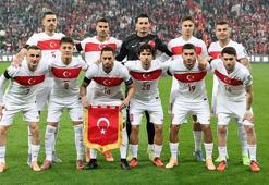 Galatasaraylı futbolcu A Milli Takım'a davet edildi! 5 değişiklik birden