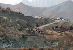 Sivas’ta madende göçük! Şantiye müdürü hala göçük altında