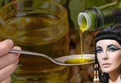 Kleopatra'nın ışıltı sırrı: Botoks etkili yağ! Etiketteki 3 işarete bakmadan almayın