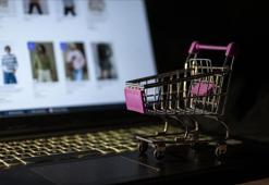 Türkiye'de e-ticarete kişi başı 276,7 dolar harcandı