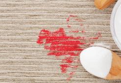 Halıya dökülen oje artık kabus olmayacak! 1 yaprak kağıt havlu yeter