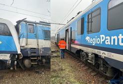 Çekya'da iki yolcu treni çarpıştı! Çok sayıda yaralı var