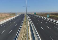 Türkiye'nin bölünmüş yol ağı 5 katına çıktı