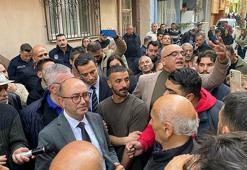 İzmir’de tünel çalışması mahalleyi ayağa kaldırdı! Tahliyede arbede, çatıya çıkıp eşya fırlattılar