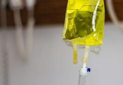 Popüler ‘sarı hızlı enerji serumu’ tehlikeli mi? Acil tıp uzmanı uyarıyor