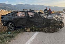 Tokat'ta otomobil devrildi! 2 ölü, 1 yaralı