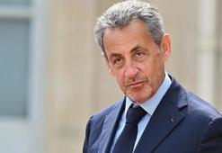 Eski Fransa Cumhurbaşkanı Sarkozy'nin hapis günleri kitap oluyor! 'Sessizliği unuttum, sadece yoğurt yedim'