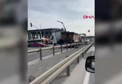 Arnavutköy'de iki kamyon kafa kafaya! Bölgeye çok sayıda ekip sevk edildi