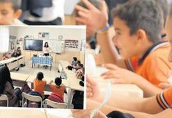 Köyde meraklı çocuklar yetişiyor