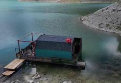 Yer: Erzurum! Yüzen evi gören bir daha bakıyor: 'Bizim hayalimizdi'