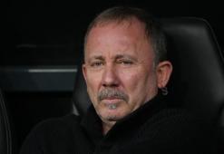 Beşiktaş Teknik Direktörü Sergen Yalçın maç sonu konuştu: Psikolojimiz bozuldu