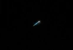 İstanbul'da gece yarısı gökyüzünde görülen parlak cisim heyecan yarattı