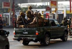 Pakistan'da jandarma karakoluna saldırı! Teröristler etkisiz hale getirildi