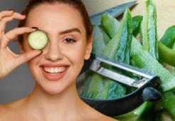 Hem gübre hem kolonya! Çiçekleri büyütüp soğan kokusunu silen salatalık kabuğu