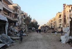 Suriye'nin Humus kentinde sokağa çıkma yasağı