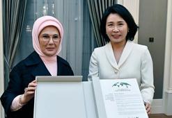 Emine Erdoğan'dan Güney Kore Devlet Başkanı'nın eşi Kim ile programlarına ilişkin videolu paylaşım