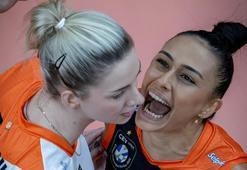 Eczacıbaşı'nda Simge Aköz: Güzel bir voleybol izletmek istiyoruz