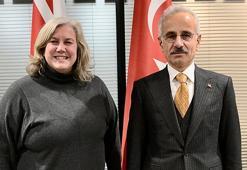 Bakan Uraloğlu, İngiltere Ulaştırma Bakanı Alexander ile görüştü