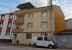 Bursa'da 2 yaşındaki Veysel balkondan düştü! Küçük çocuğun durumu kritik